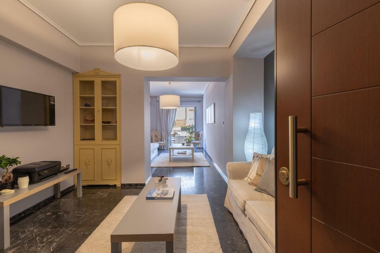 Tranquil Central Apt, Behind Athens Caravel Area المظهر الخارجي الصورة